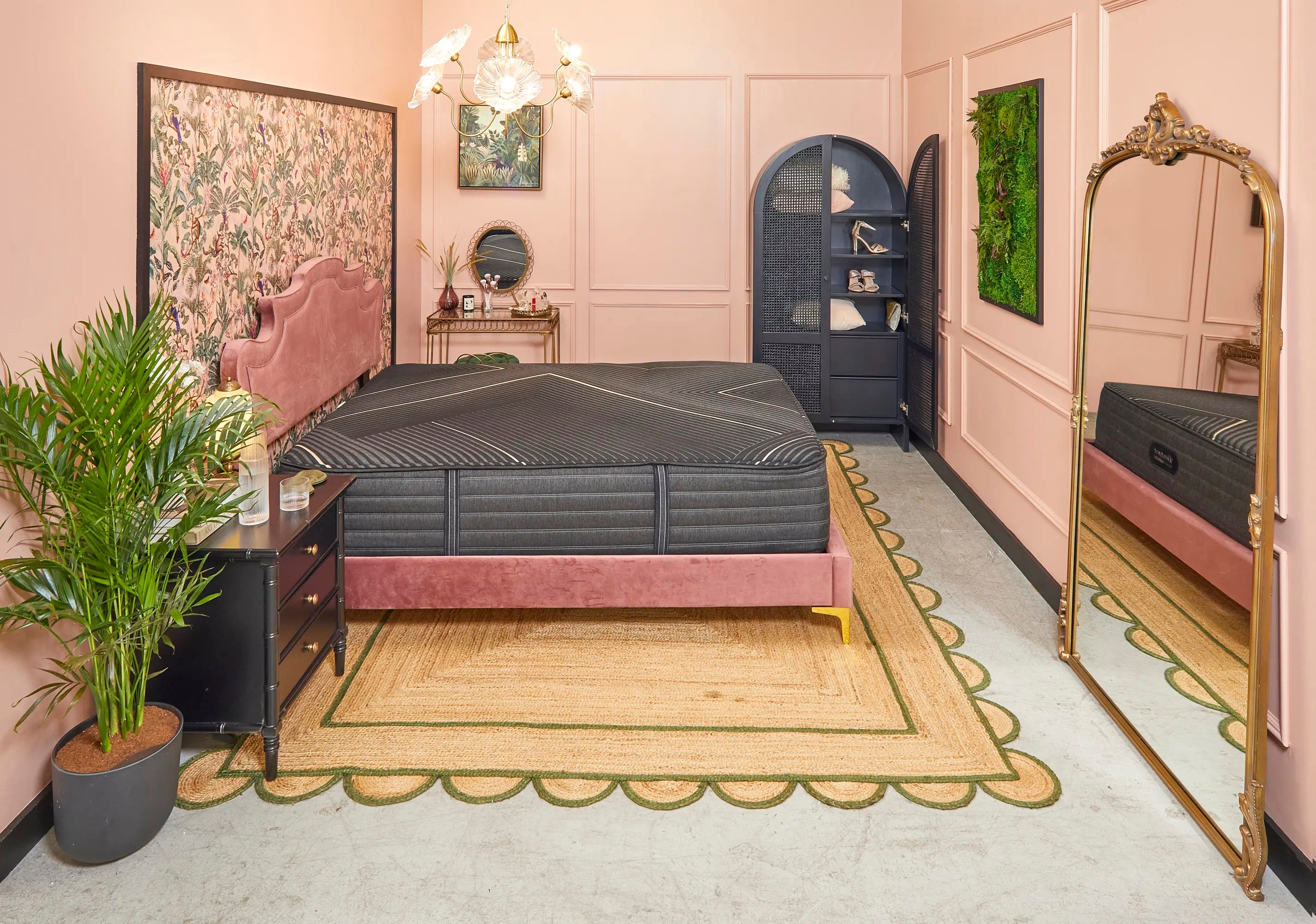 Apartment Therapy room design in the Small/Cool NYC event featuring the Beautyrest Black Hybrid Mattress undressed